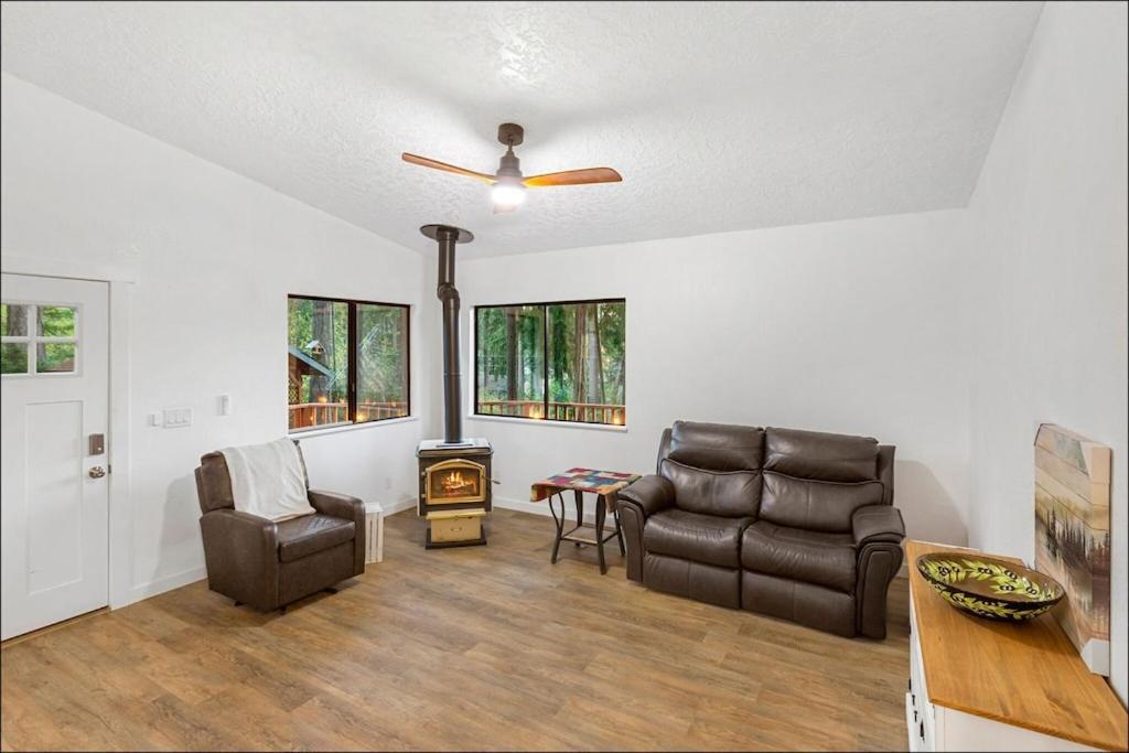 Lakebay Cottage Екстер'єр фото